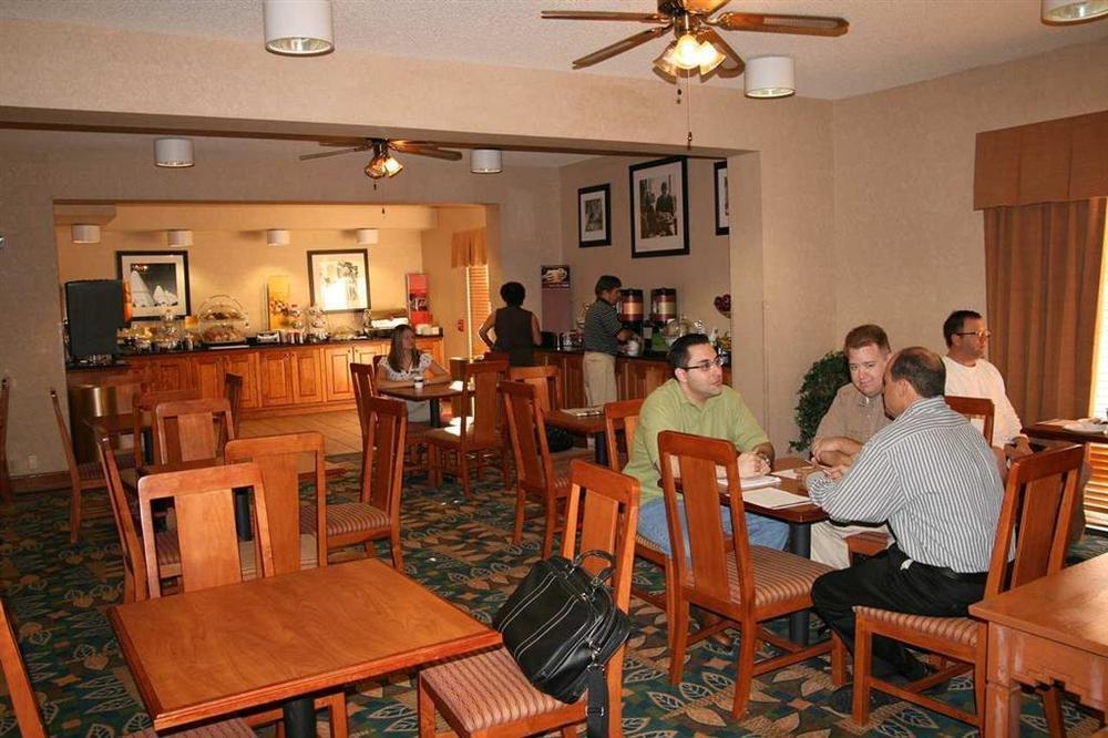 Hampton Inn Phoenix-Chandler Restaurante foto